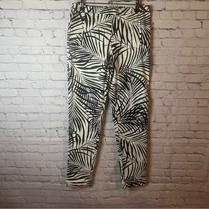😍Forever 21 🦓 Print Pants😍Size Small